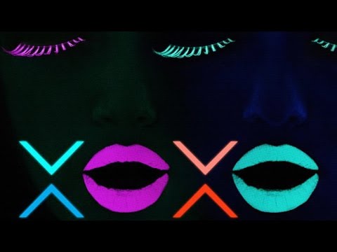 XOXO (Music From The Netflix Original Film) 03 Song From the Sun