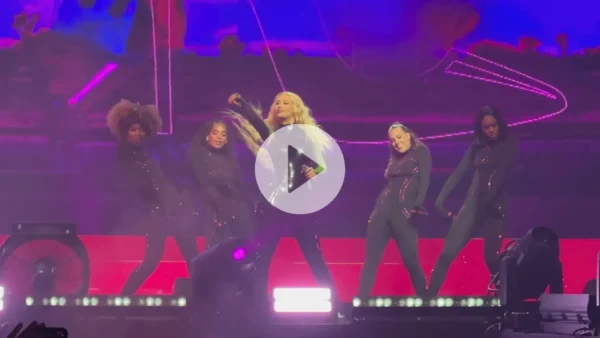 Iggy Azalea's Saudi Arabia Concert Shut Down Due to Wardrobe Malfunction