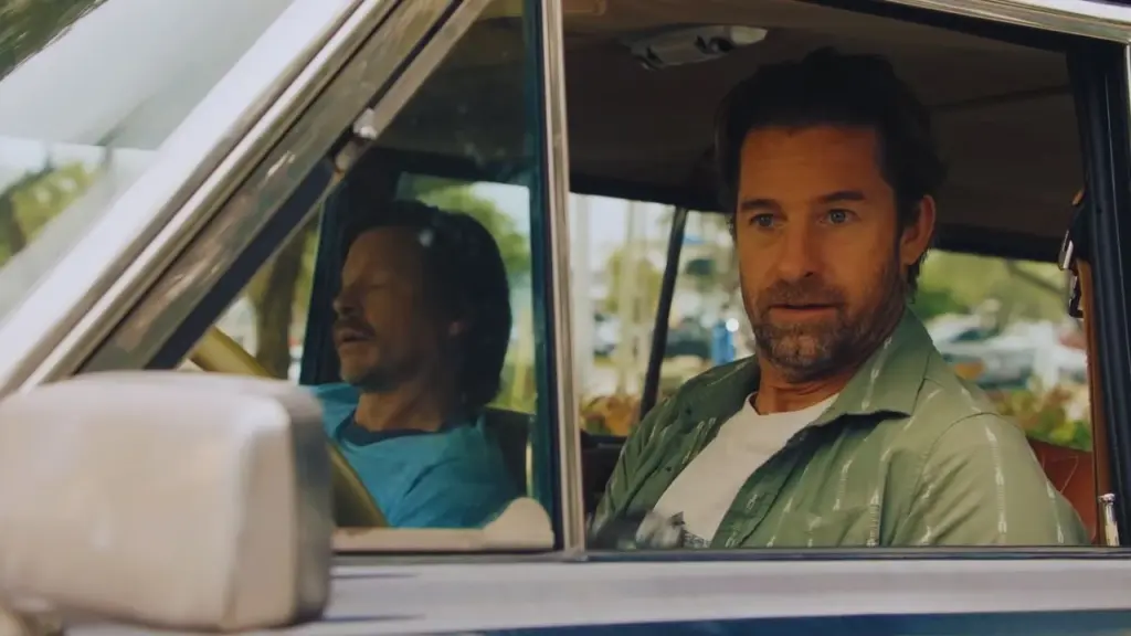 Scott Speedman as RJ Decker in R.J. Decker